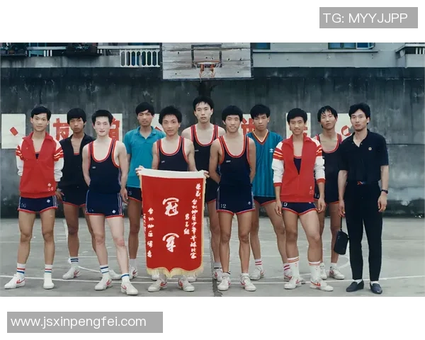 南京篮球队荣登全国篮球团队协作排行榜第三名展现强大团队精神