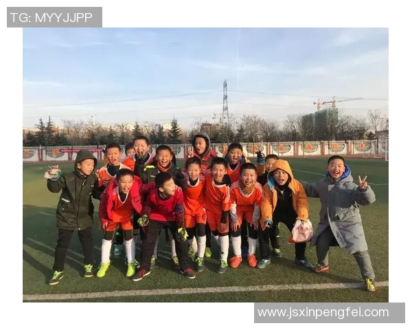 足球明星魅力四射的精彩瞬间与动人画像欣赏 足球明星魅力四射的精彩瞬间与动人画像欣赏